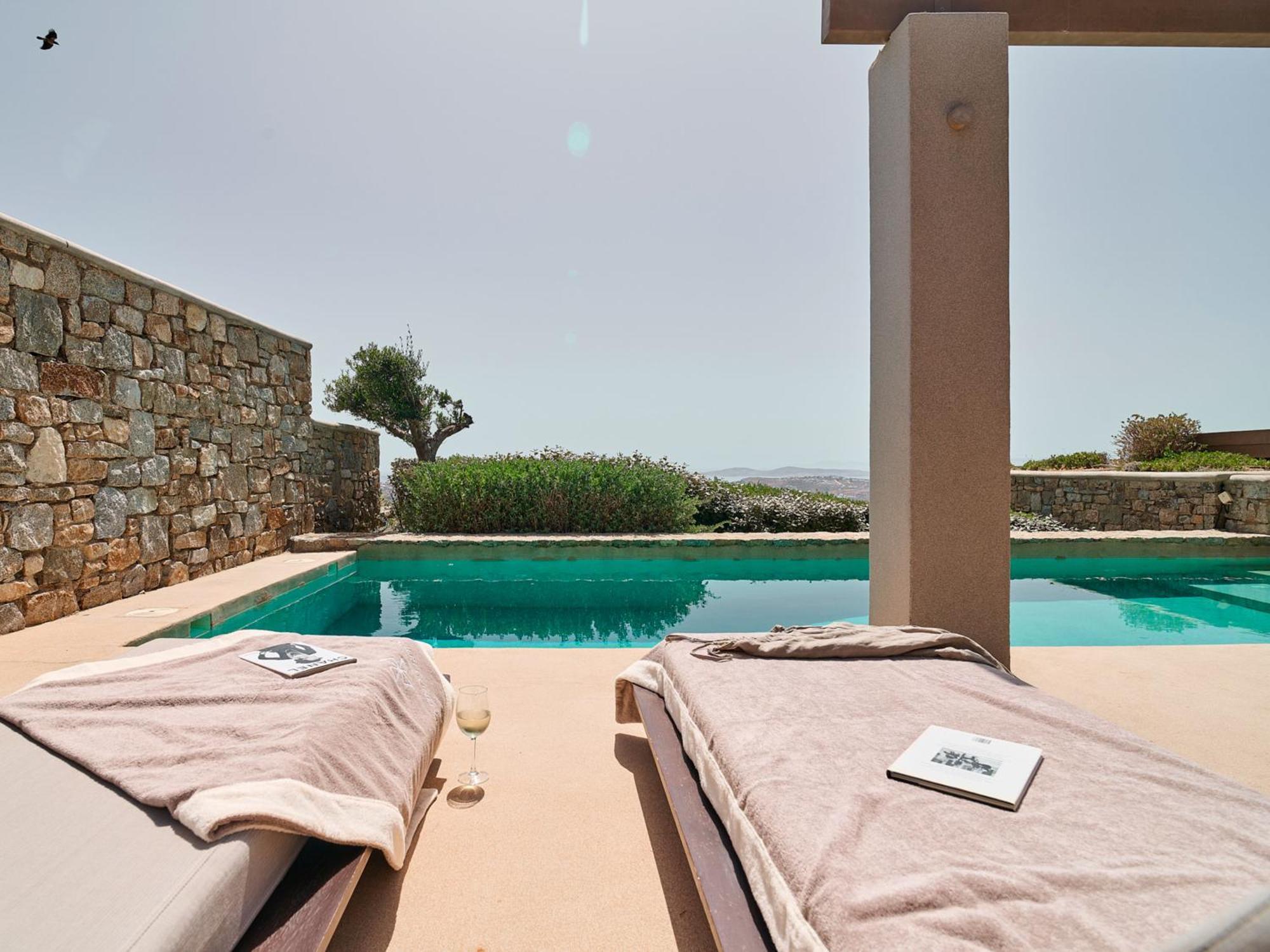 Hotel Mykonos Rocks & Mykonos Town