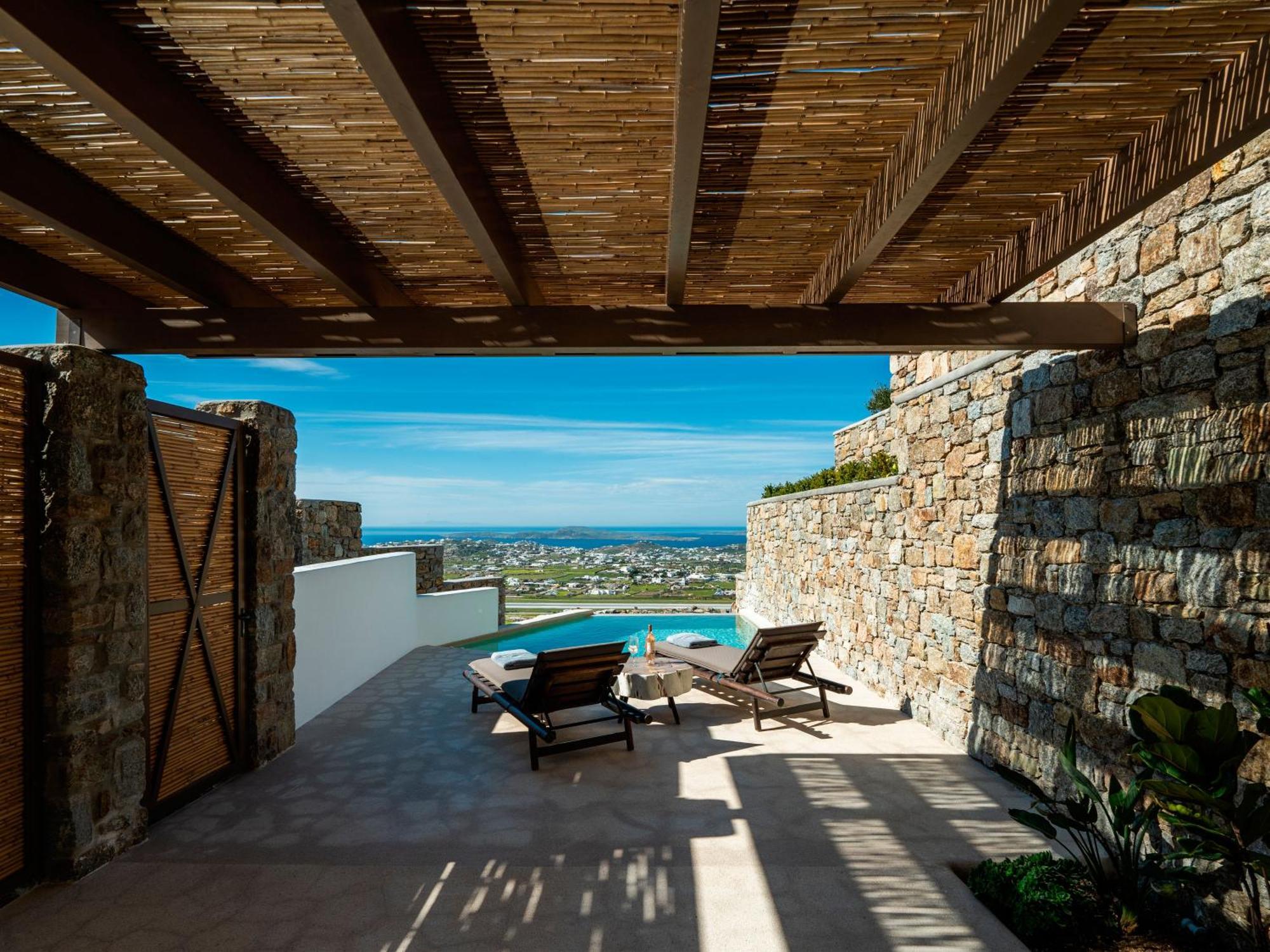 Mykonos Rocks & Hotel Mykonos Town